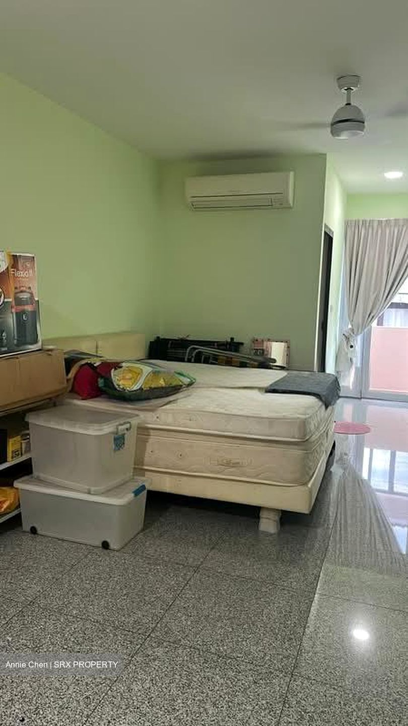 Lorong Ong Lye (D19), Terrace #563812431